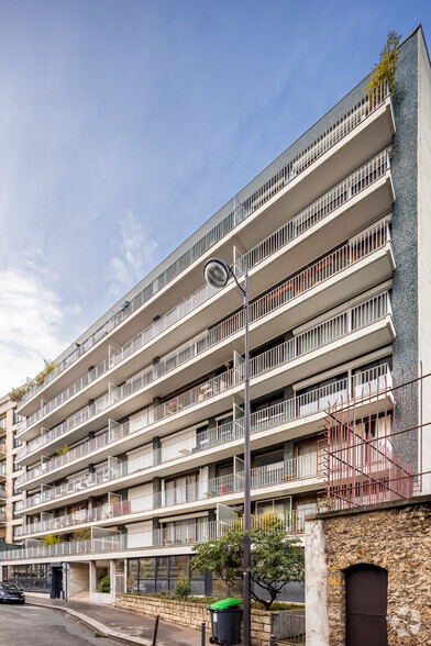 14 Rue Yvart, Paris en alquiler - Foto del edificio - Imagen 2 de 3