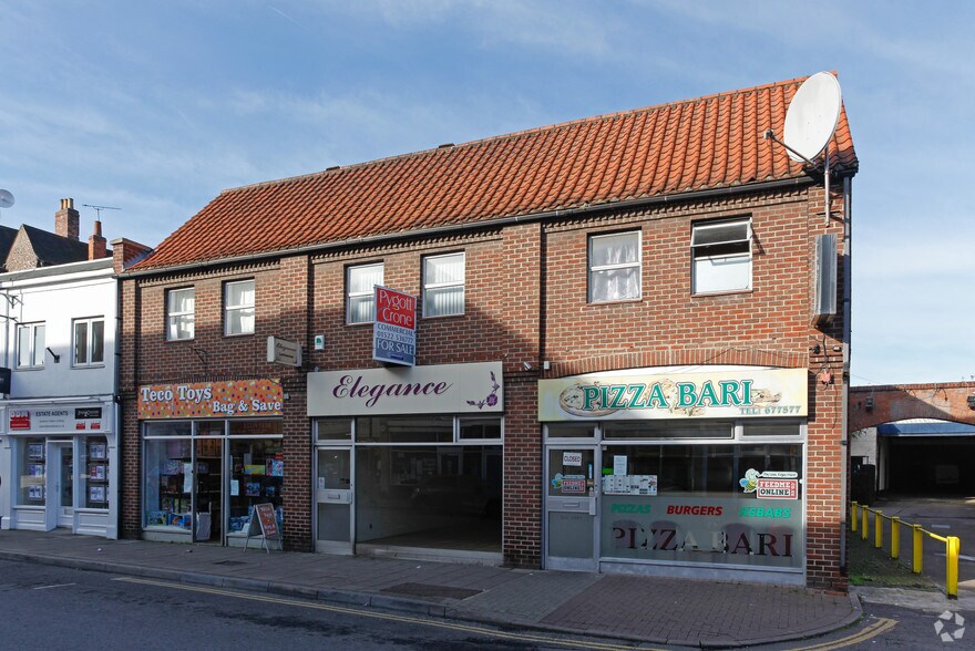 11 Church St, Gainsborough en venta - Foto del edificio - Imagen 2 de 13