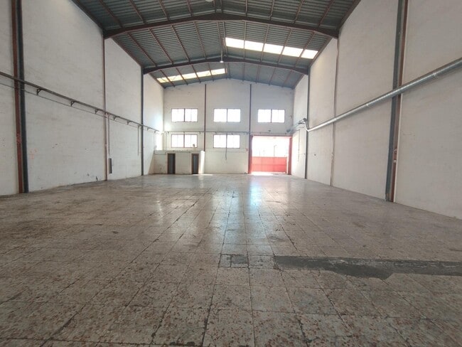 Más detalles de Nave en alquiler