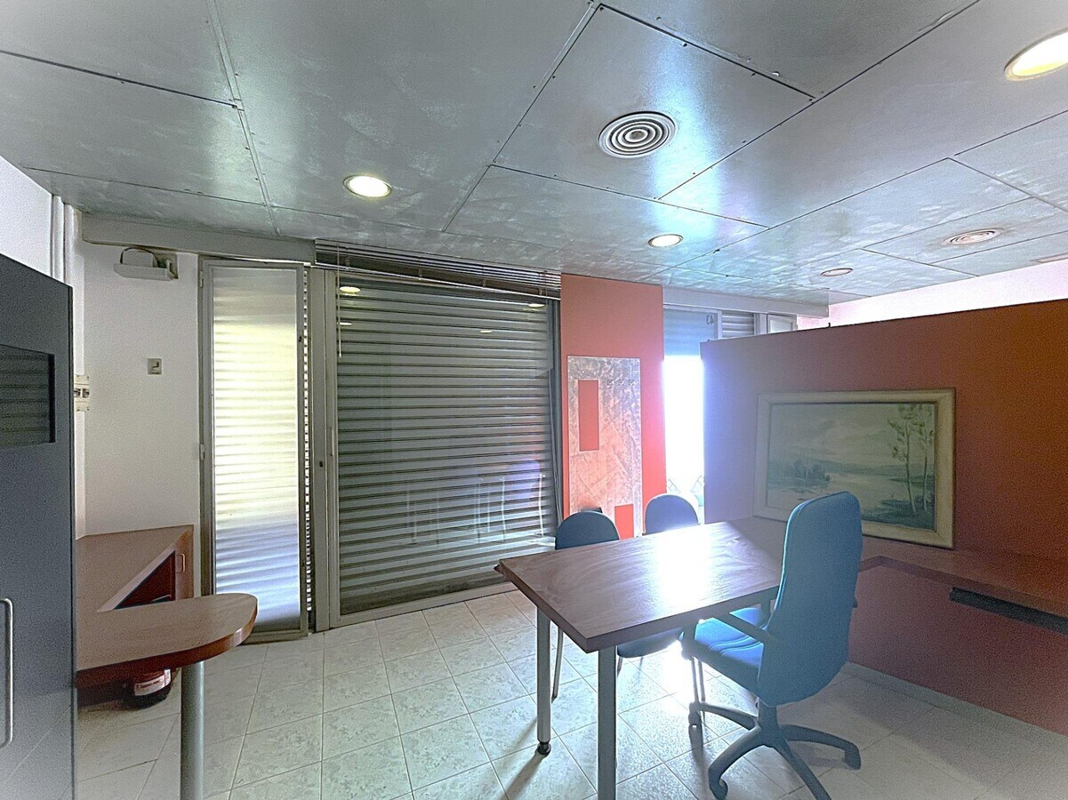 Sabadell, BAR 08208 - Unidad 43-4 -  - Foto del interior - Image 1 of 9