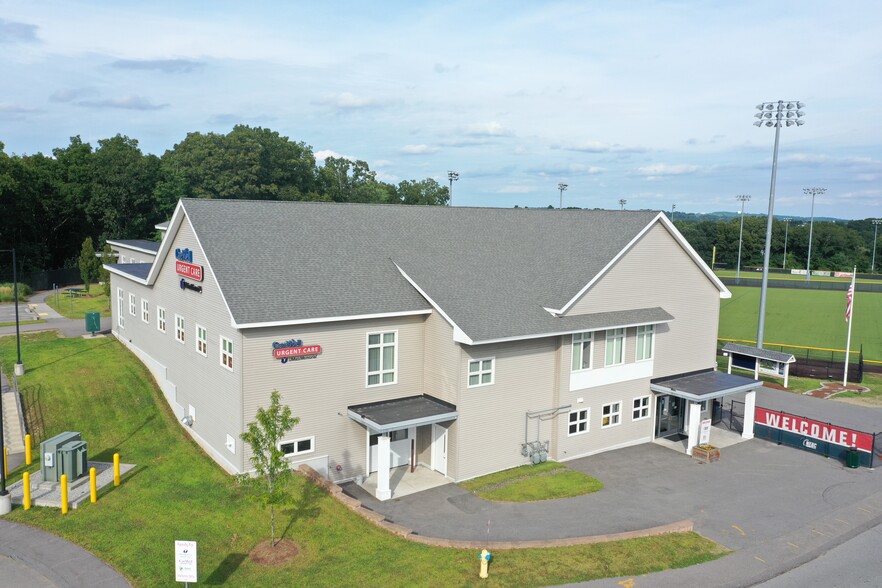 333 SW Cutoff, Northborough, MA en alquiler - Foto del edificio - Imagen 2 de 9