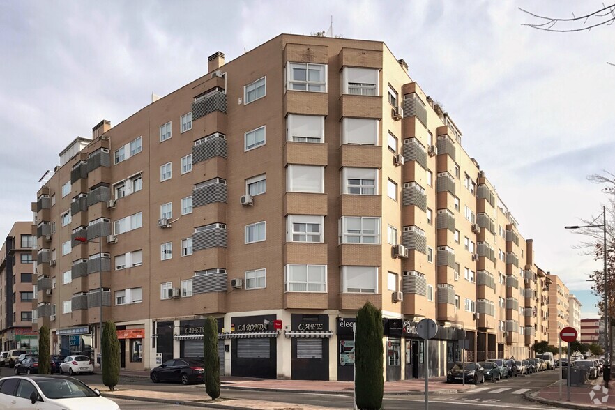 Avenida de Ronda, 81, Parla, Madrid en alquiler - Foto principal - Imagen 1 de 2