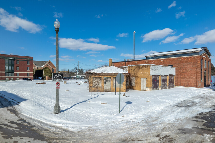 3100 Brush St, Detroit, MI en venta - Foto del edificio - Imagen 2 de 18