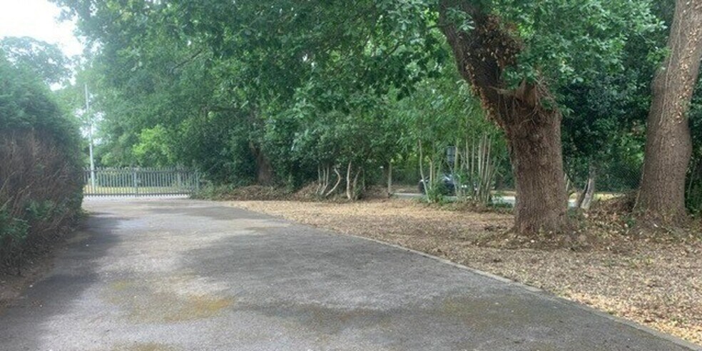 2 Verdon Av, Southampton en alquiler - Foto del edificio - Imagen 3 de 5