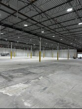 701-755 S West End Blvd, Quakertown, PA en alquiler Foto del interior- Imagen 2 de 7