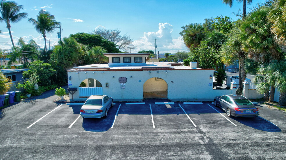 2731 NE 1st Ter, Wilton Manors, FL en venta - Foto del edificio - Imagen 2 de 8