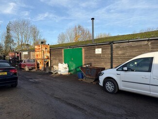 Más detalles de 21B Albourne Rd, Hurstpierpoint - Nave en alquiler