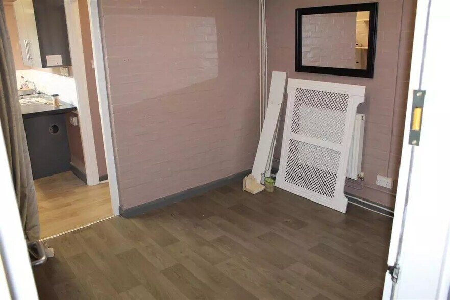 74-74A Station Rd, Ashington en alquiler - Foto del interior - Imagen 2 de 6