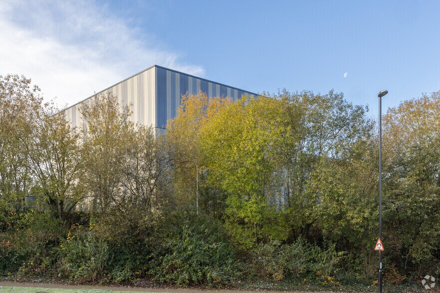 Puma Way, Coventry en alquiler - Foto del edificio - Imagen 2 de 2