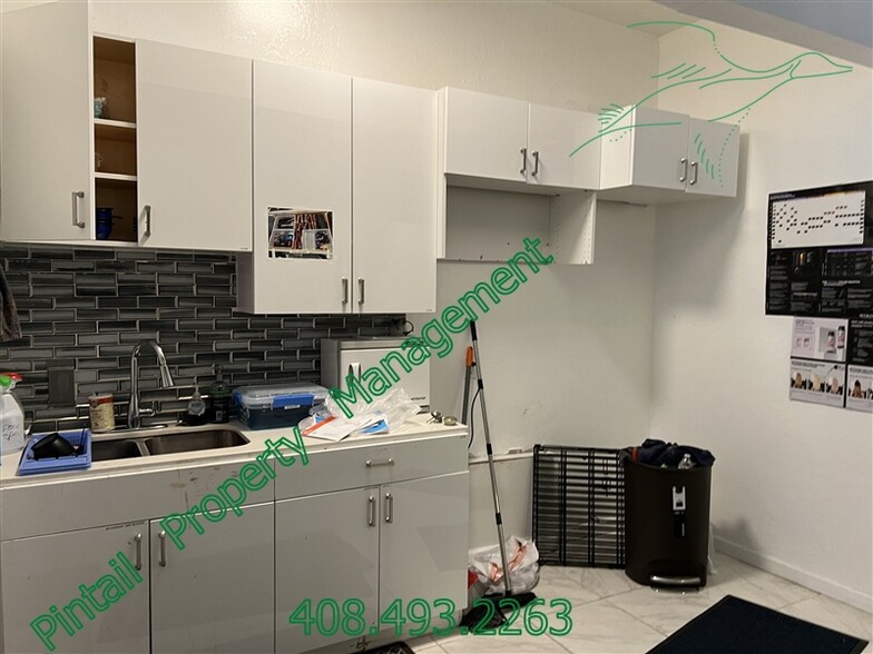 1892 Curtner Ave, San Jose, CA en alquiler - Foto del interior - Imagen 3 de 7