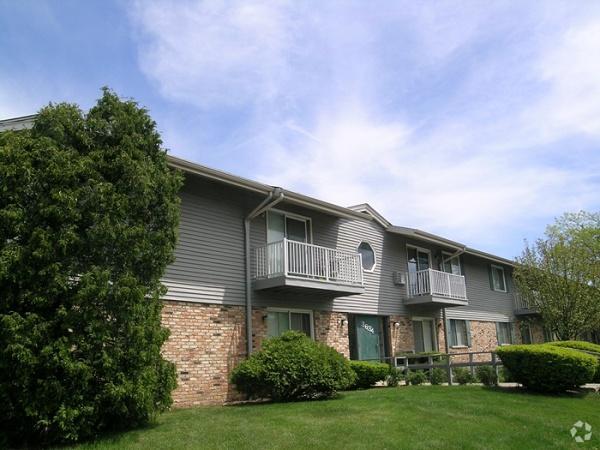 3538 Douglas Ave, Racine, WI en venta - Foto del edificio - Imagen 3 de 24