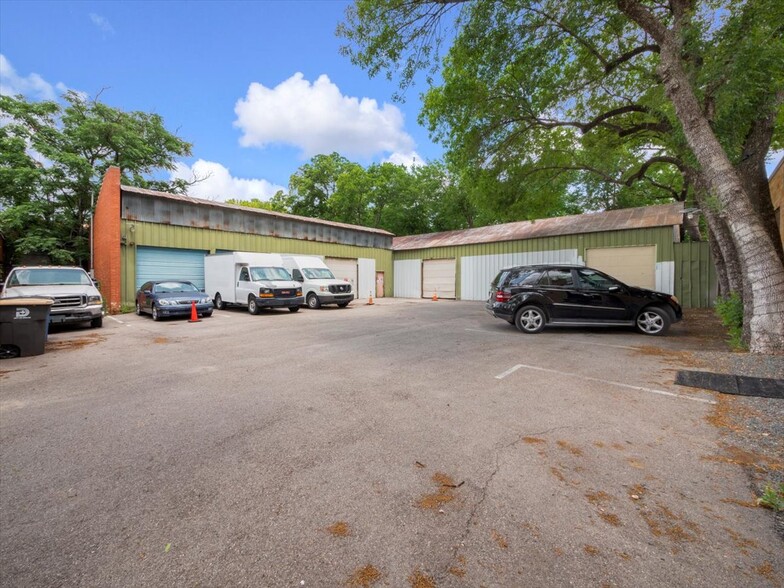 1208 S Riverfront Blvd, Dallas, TX en venta - Foto principal - Imagen 1 de 1