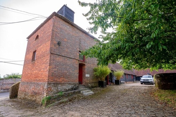 Peper Harow, Godalming en alquiler Foto del edificio- Imagen 1 de 2