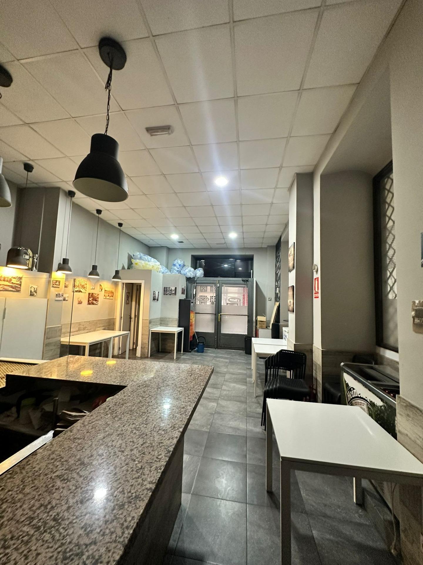 Local en Alcoy, Alicante en venta Foto del interior- Imagen 1 de 7