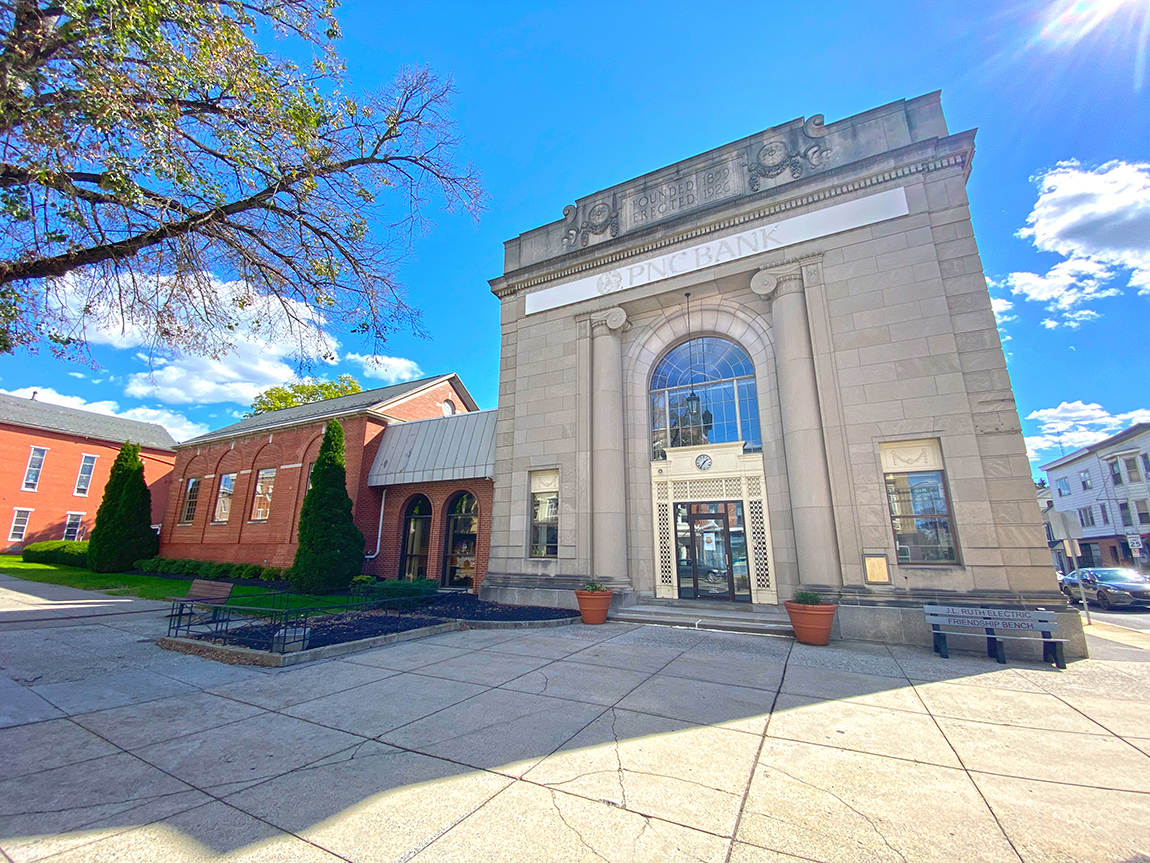 2 E Main St, Mechanicsburg, PA en venta Foto del edificio- Imagen 1 de 19