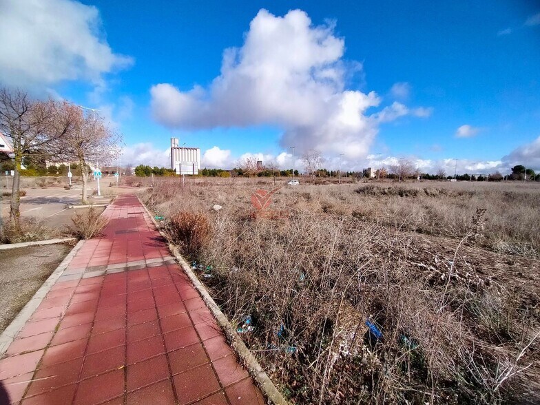 Terreno en Tarancón, Cuenca en venta - Foto del edificio - Imagen 2 de 17