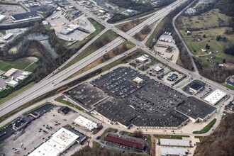 100-300 Liberty Sq, Hurricane, WV - VISTA AÉREA  vista de mapa - Image1