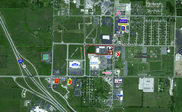 100-132 George E Phelps Blvd, Carthage, MO - VISTA AÉREA  vista de mapa