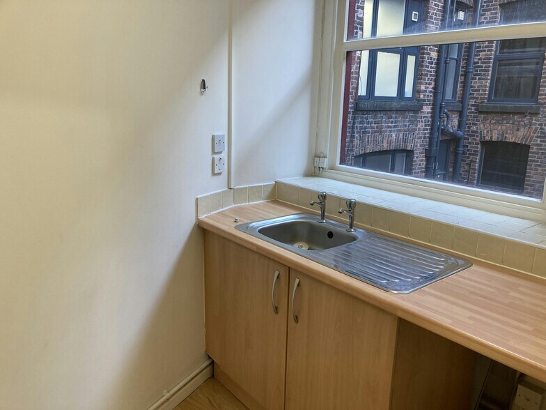 14 Little Lever St, Manchester en alquiler - Foto del edificio - Imagen 3 de 3