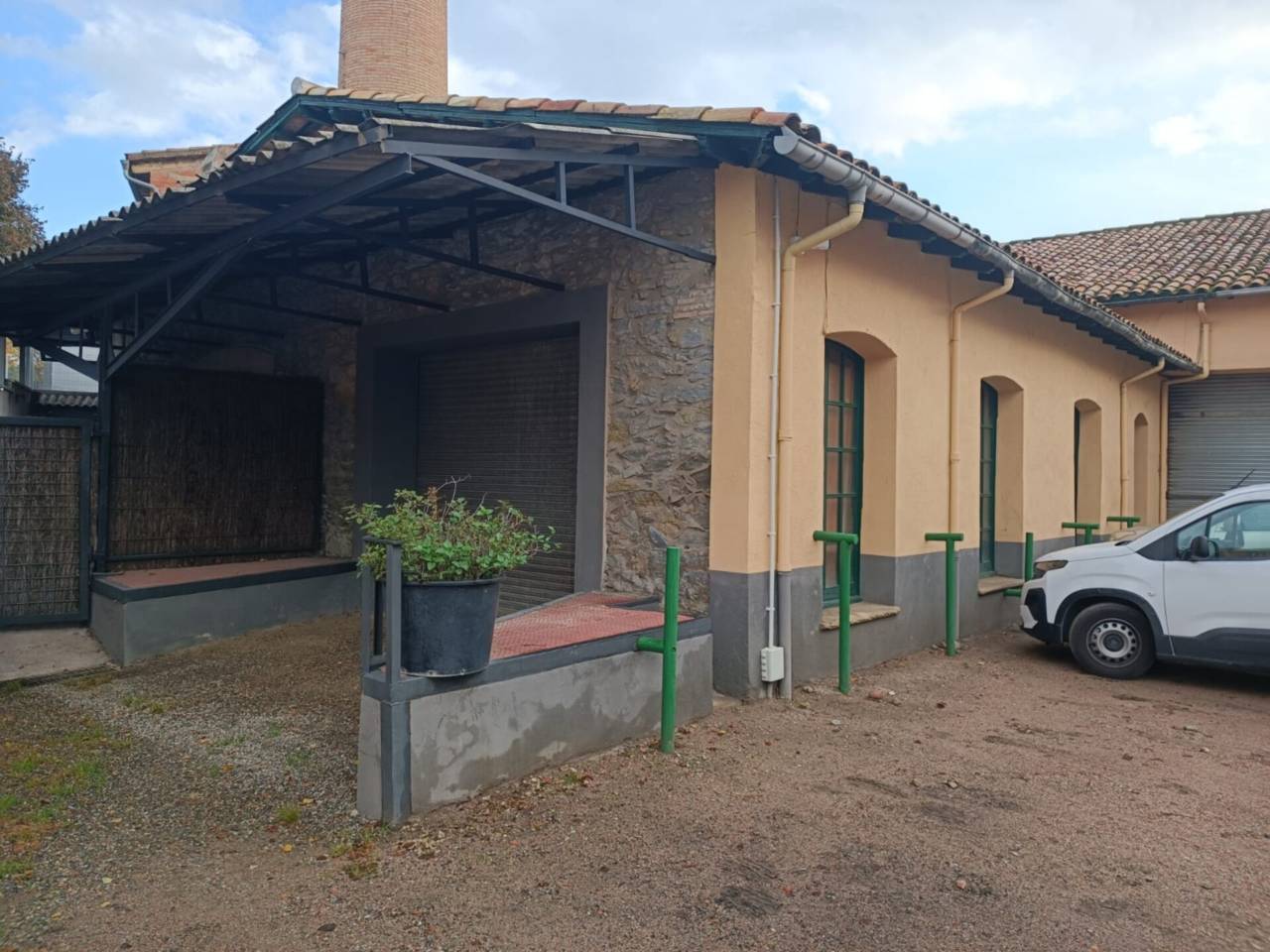 Local en Vic, Barcelona en alquiler Foto del edificio- Imagen 1 de 15