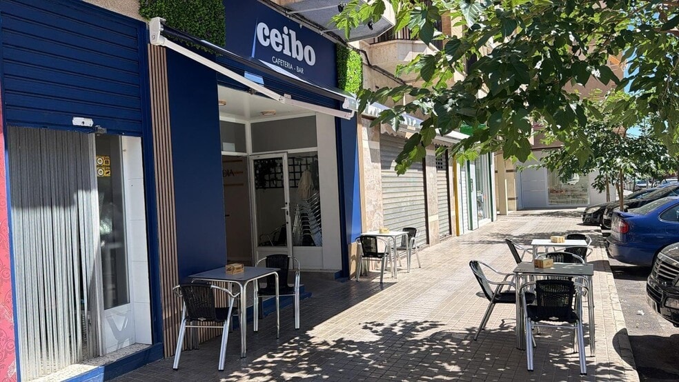 Local en Elche en alquiler - Foto del edificio - Imagen 2 de 8
