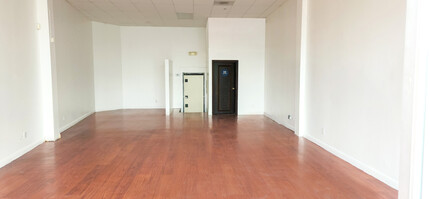 10820 Atlantic Ave, Lynwood, CA en alquiler Foto del interior- Imagen 1 de 5