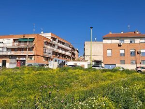 Calle Manuel Villarta, 19, Madrid, Madrid en venta - Foto del edificio - Imagen 2 de 6