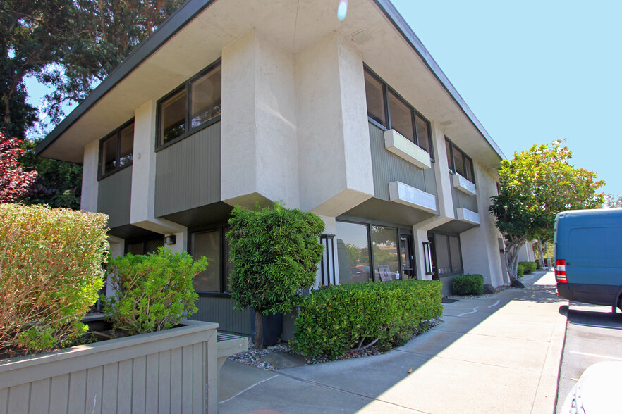 701 Southampton Rd, Benicia, CA en venta - Foto del edificio - Imagen 2 de 26