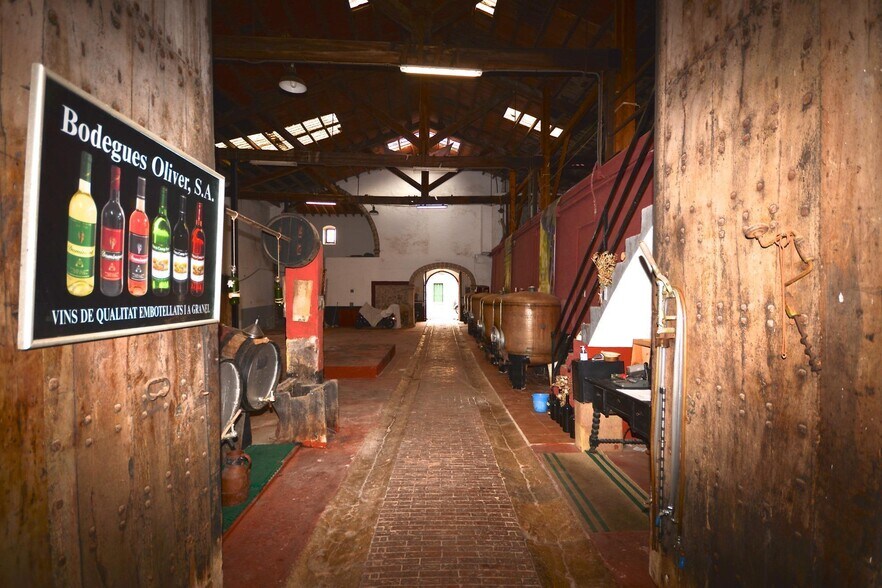 Nave en Binissalem, Islas Baleares en venta - Foto del interior - Imagen 2 de 16