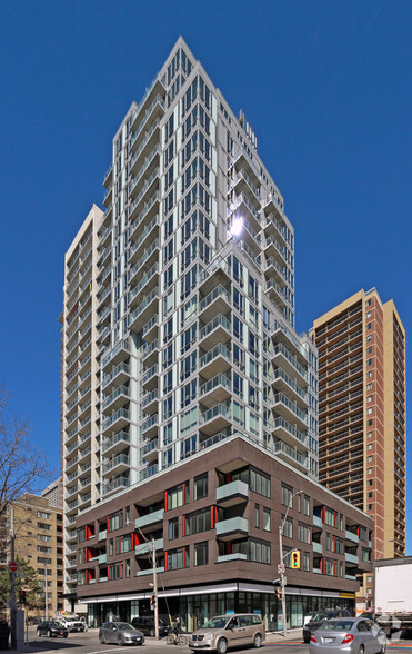 66 Isabella St, Toronto, ON en alquiler - Foto principal - Imagen 1 de 6