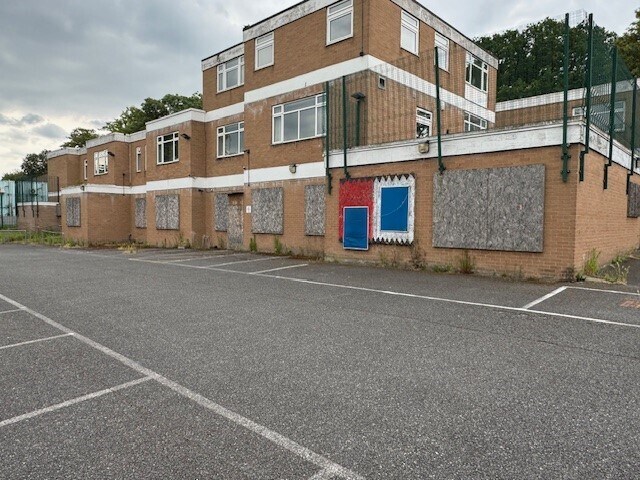 36A Hurst Rd, London en alquiler - Foto del edificio - Imagen 2 de 2