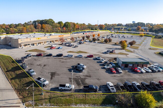 Más detalles de 900-950 Happy Valley Rd, Glasgow, KY - Local para subasta