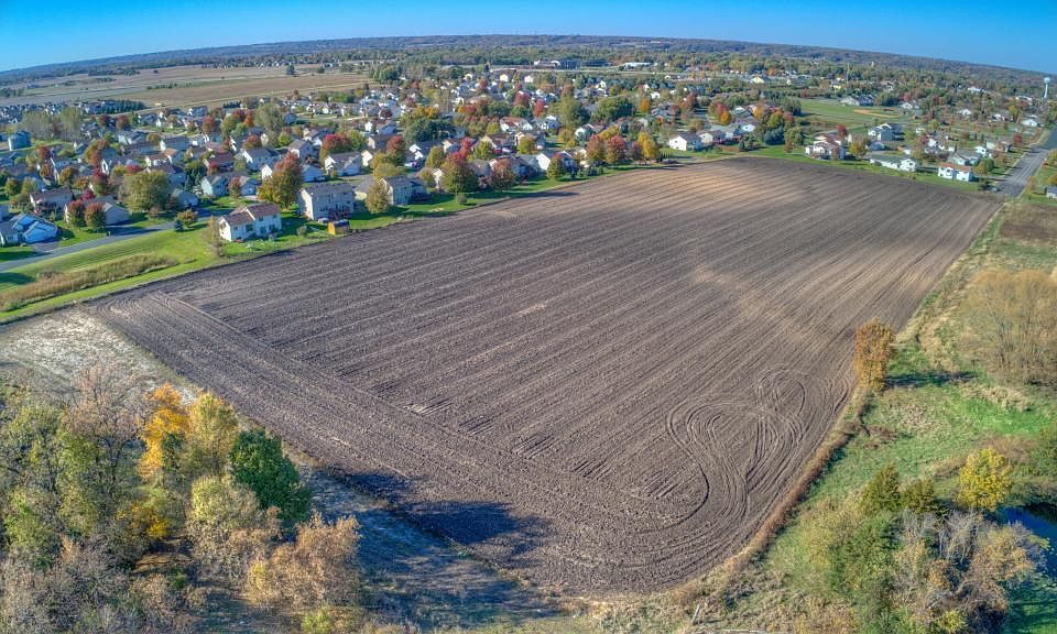 Old Hyw 169 Blvd, Belle Plaine, MN en alquiler - Foto del edificio - Imagen 3 de 4