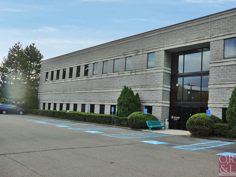 36 E Industrial Rd, Branford, CT en alquiler - Foto del edificio - Imagen 2 de 25