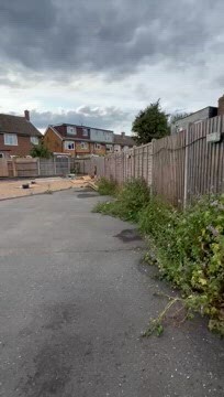 Staines Rd W, Ashford en alquiler - Vídeo de anuncio comercial - Imagen 2 de 8