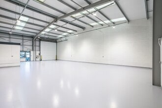 4 Keys Park Rd, Hednesford en alquiler Foto del interior- Imagen 2 de 4