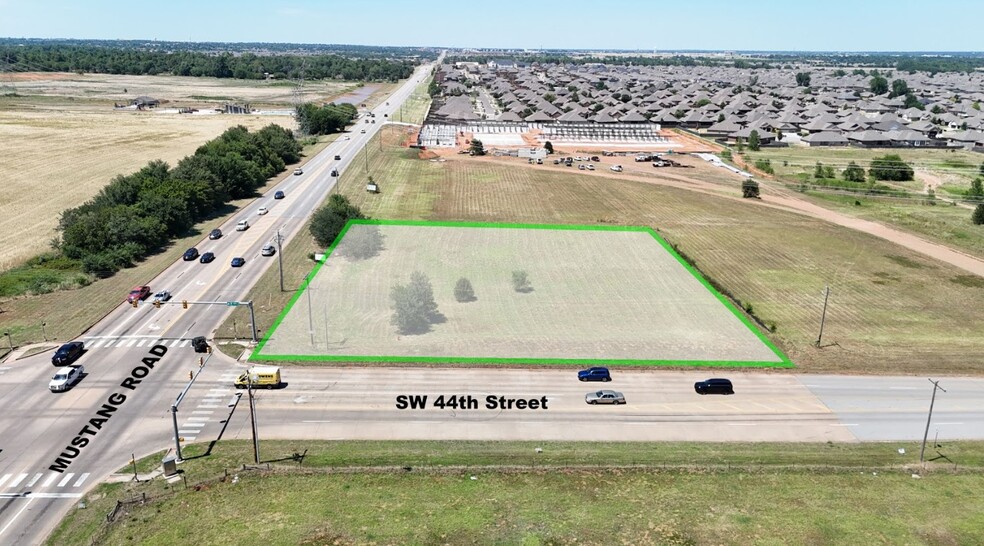 NE Corner of SW 44th & Mustang Rd, Mustang, OK en venta - Foto del edificio - Imagen 1 de 7