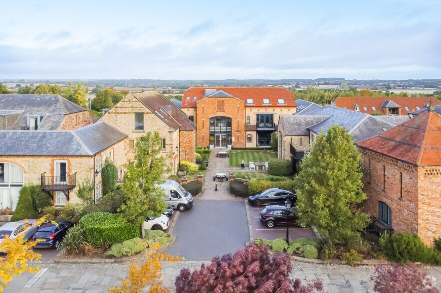 Alderton Rd, Alderton en alquiler - Foto del edificio - Imagen 2 de 15