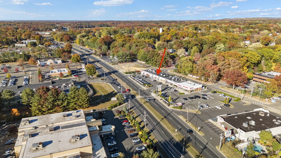 356 US Highway 9, Manalapan, NJ en alquiler - Foto del edificio - Imagen 3 de 12