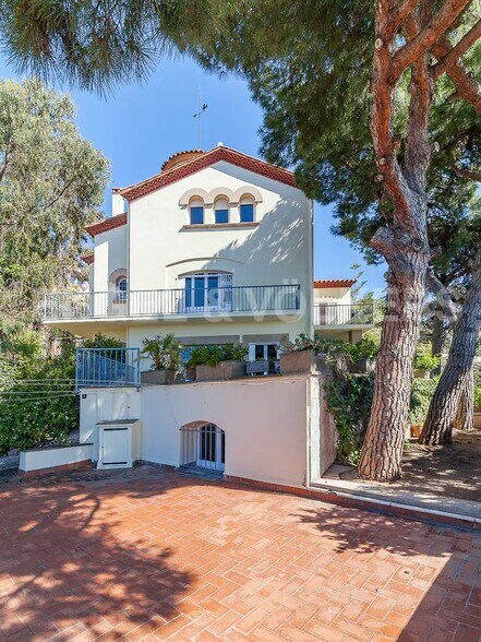 Oficina en Barcelona, Barcelona en venta - Foto del edificio - Imagen 3 de 21