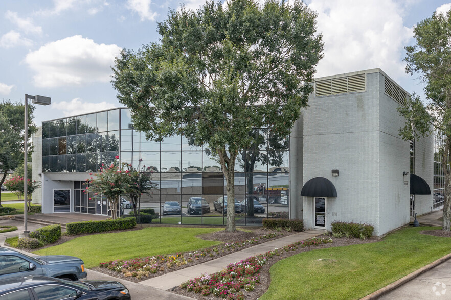 14200 Gulf Fwy, Houston, TX en alquiler - Foto del edificio - Imagen 1 de 5