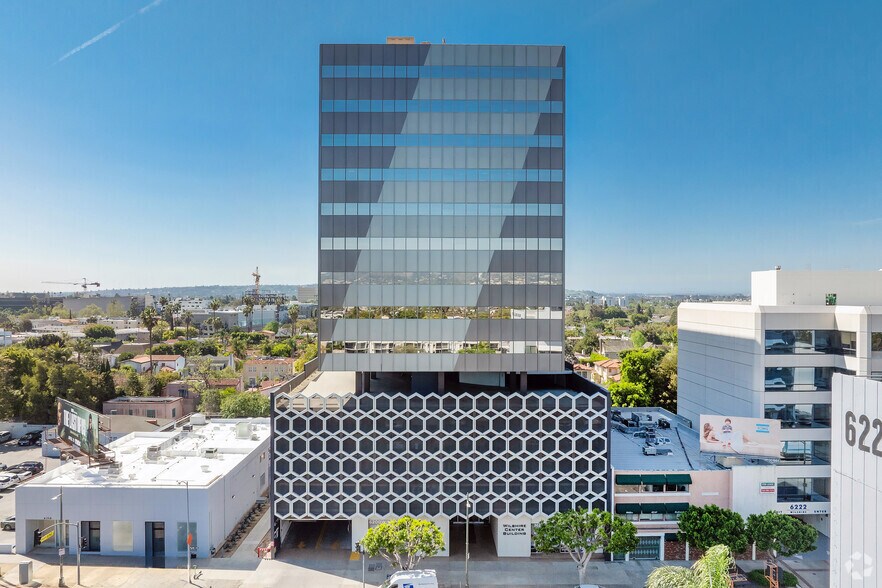 6200 Wilshire Blvd, Los Angeles, CA en venta - Foto del edificio - Imagen 2 de 26