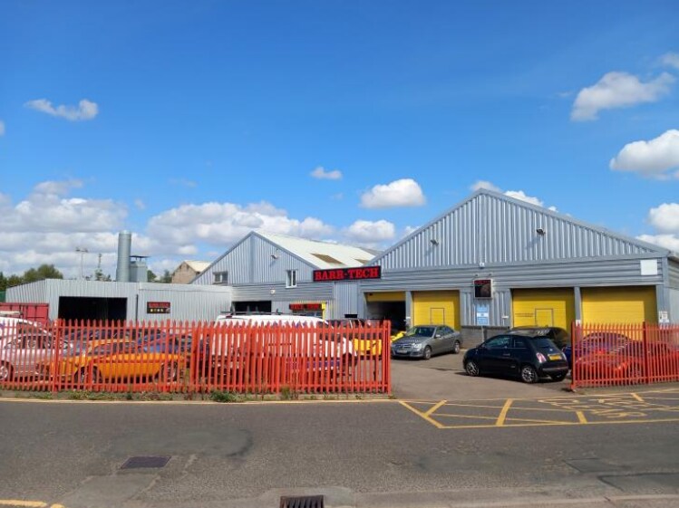 90-92 Cowley Rd, Cambridge en alquiler - Foto del edificio - Imagen 1 de 7