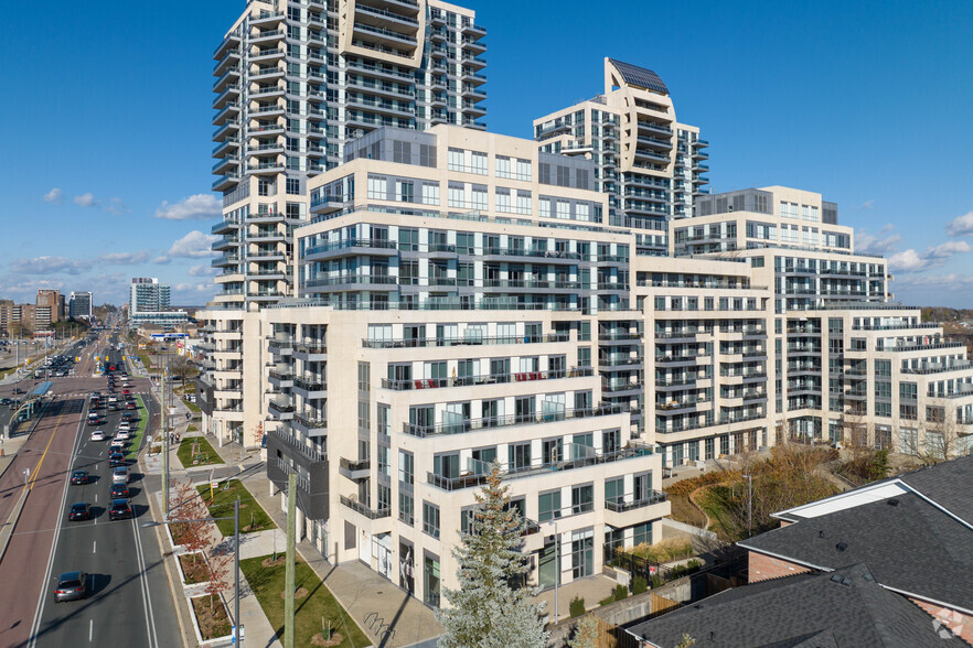 9191 Yonge St, Richmond Hill, ON en alquiler - Foto principal - Imagen 1 de 6