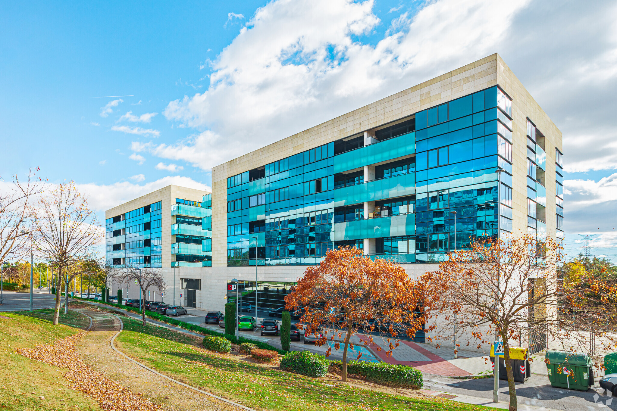 Oficinas en San Sebastián De Los Reyes, MAD en venta Foto principal- Imagen 1 de 4