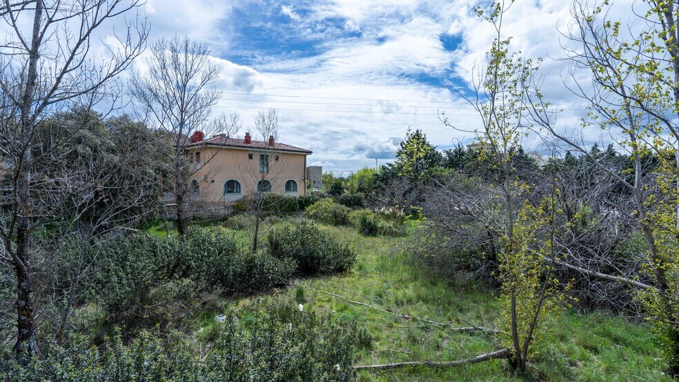 Avenida de la Cabrera, La Cabrera, Madrid en venta - Foto del edificio - Imagen 3 de 8