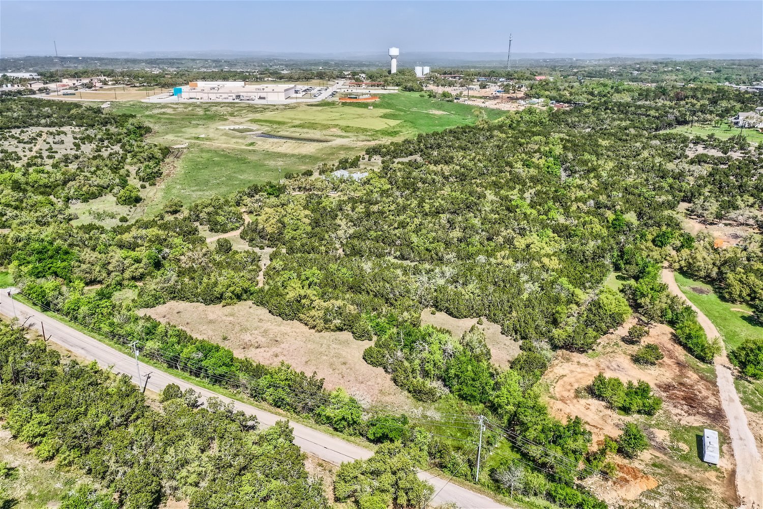 10910 Kit Carson Dr, Austin, TX en venta Foto principal- Imagen 1 de 13