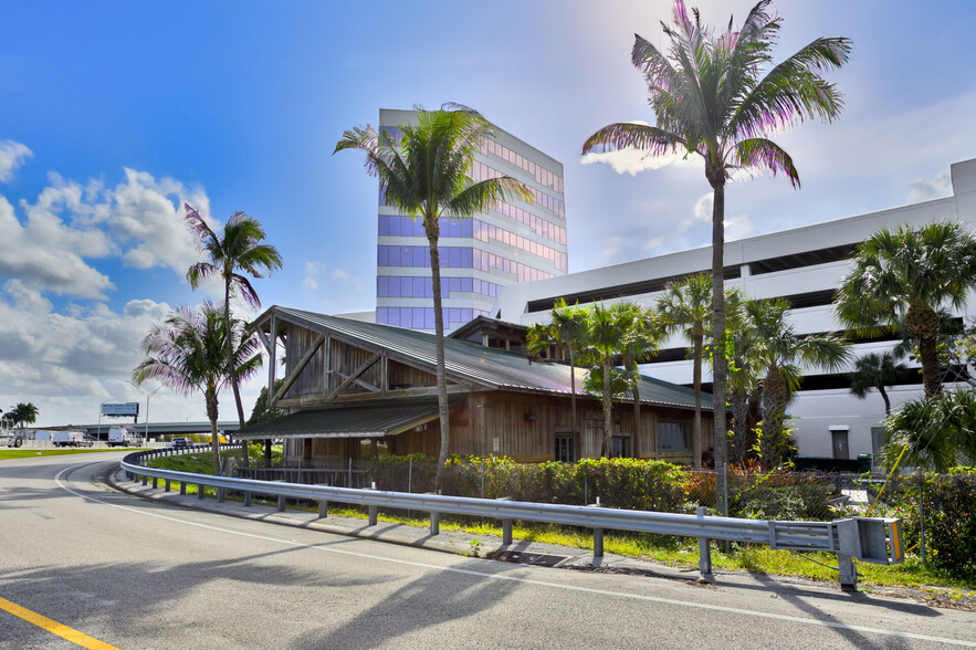 60 NW 60th St, Fort Lauderdale, FL en alquiler - Foto del edificio - Imagen 2 de 9