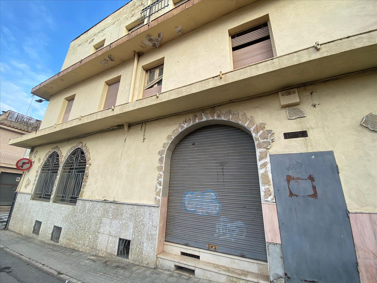 Edificio residencial en Tordera, Barcelona en venta Foto del edificio- Imagen 1 de 4