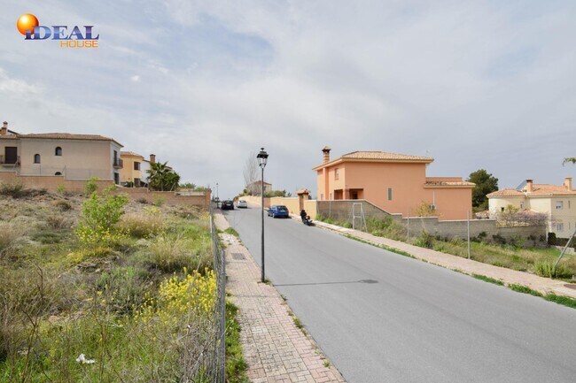 Más detalles de Calle Trevenque, 17, Monachil - Terreno en venta